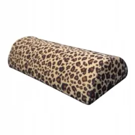 podkladka-poduszka-dlon-manicure-futrzak-lampart