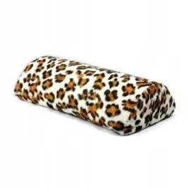 podkladka-poduszka-dlon-manicure-futrzak-jaguar