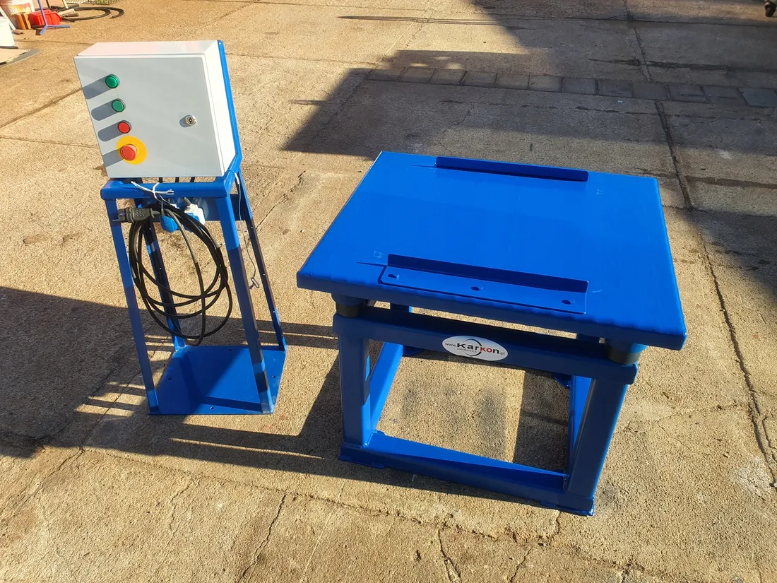 stol-wibracyjny-forma-podstawa-hydrantow-karkon