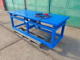 stol-wibracyjny-z-elektrowibratorem-karkon-200x70