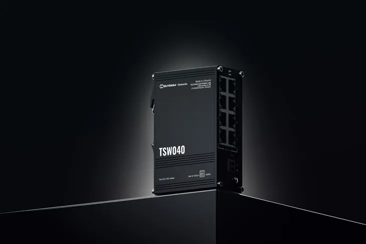 teltonika-tsw040-switch-przemyslowy-poe-tsw04000000-waga-z-opakowaniem-0-15-kg