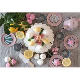 zabawkowy-drewniany-tort-cytrynowo-bezowy