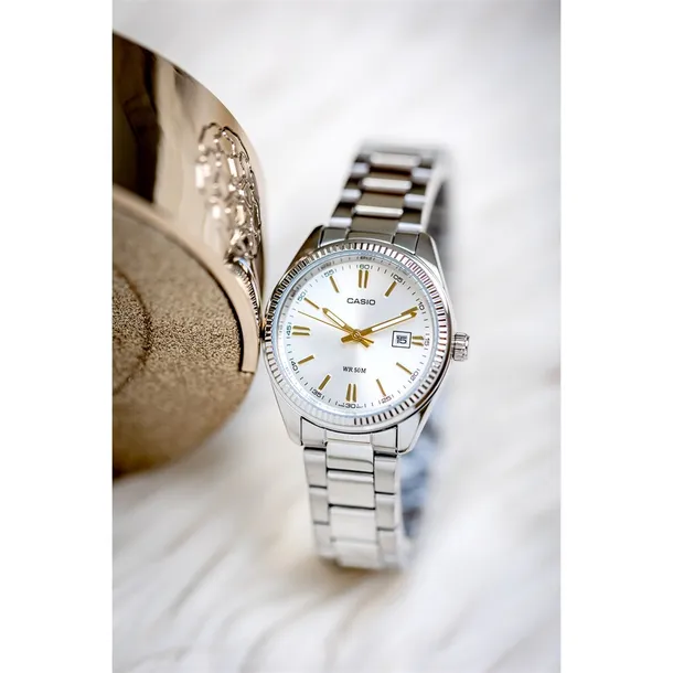 ltp1302d7a2v-marka-casio-kod-producenta-ltp1302d7a2v