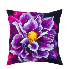 haft-krzyzykowy-poduszka-dalia-zestaw-na-kanwie-haftowanie