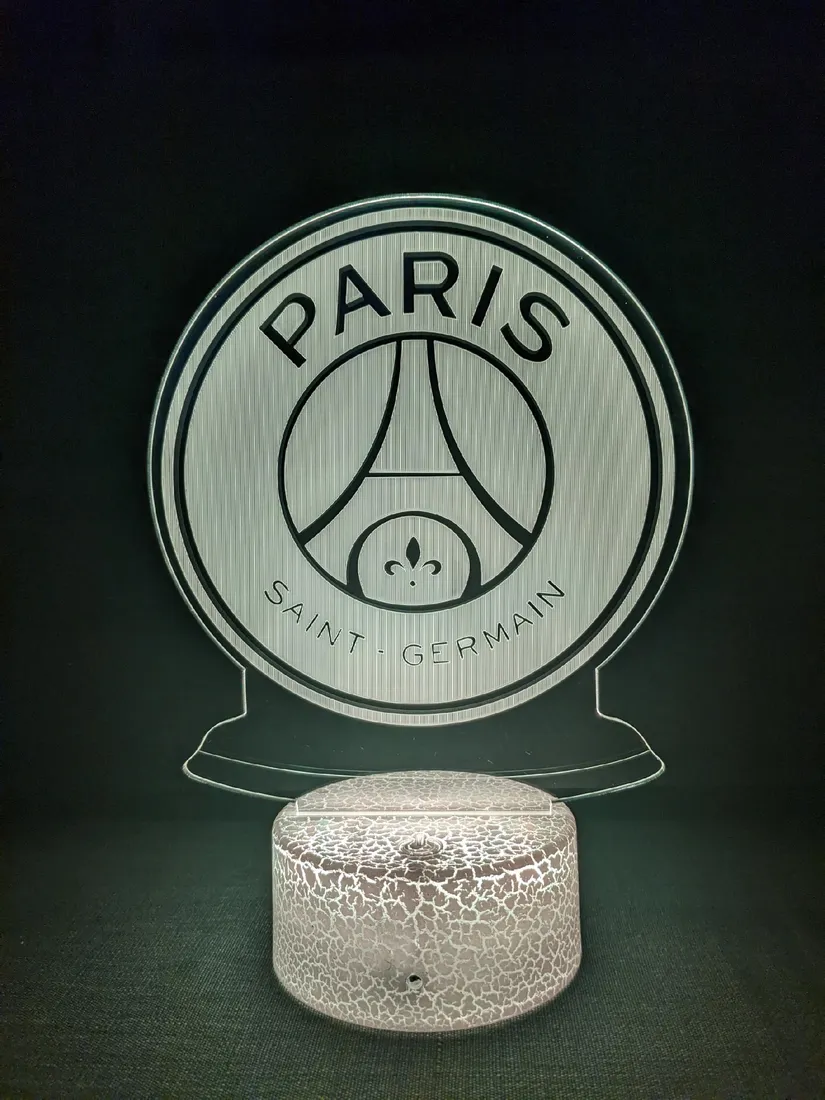 lampka-psg-paris-saint-germain-3d-led-usb-pilot-stan-nowy