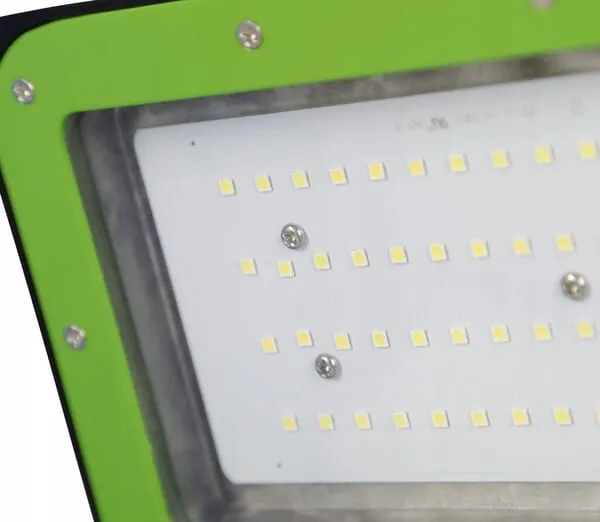 lampa-wielofunkcyjna-led-345985-stan-nowy-moc-150-w