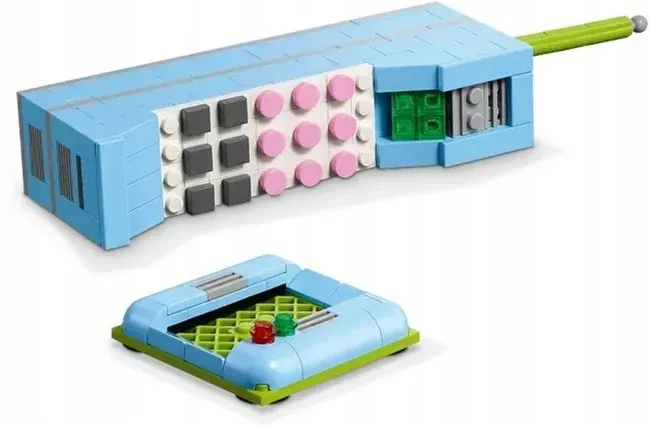 lego-creator-31174-telefon-w-stylu-retro