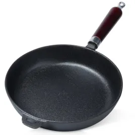 patelnia-zeliwna-cast-line-24-cm