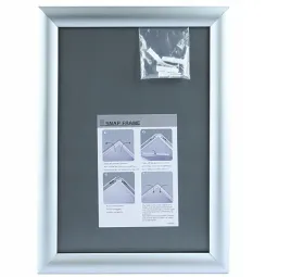 ramka-rama-owz-aluminiowa-zatrzaskowa-reklamowa-21x297-a4-srebrna