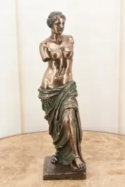 wenus-z-milo-antyczna-figura-grecka-rzezba-dekoracja-ozdoba