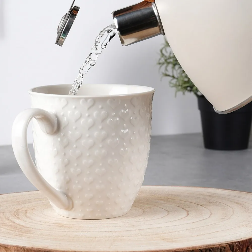 kubek-ceramiczny-serca-580-ml-stan-nowy