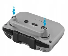 zabezpieczenie-drazkow-kontrolera-dji-mavic-air-2s