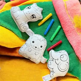 maskotka-do-kolorowania-flamastry-zabawka-kreatywna-dla-dzieci-mix