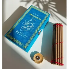 kadzidelko-himalajskie-nag-champa