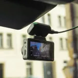 wideorejestrator-lamax-t10-marka-lamax