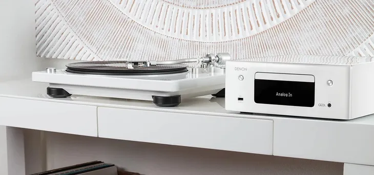 gramofon-denon-dp-400-bialy-naped-paskowy