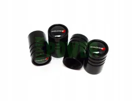 nakretki-na-wentyle-dodge-czarny-chrom-z-logo-dodge-wszystkie-modele-dodge