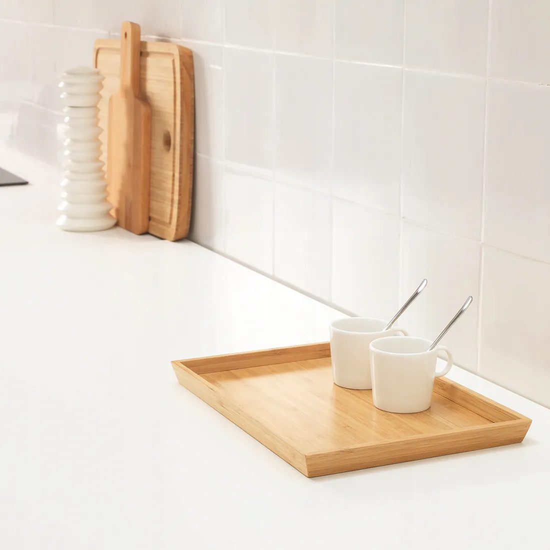 ikea-ostbit-taca-bambusowa-25x33-cm