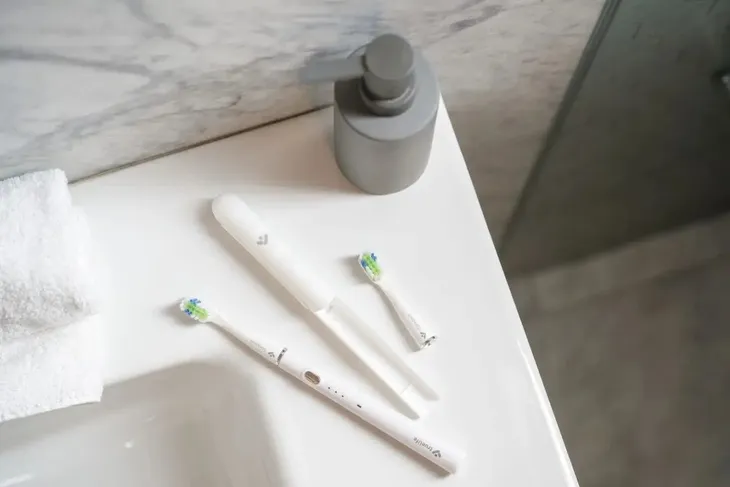 truelife-sonicbrush-slim20-white-typ-szczoteczki-soniczna