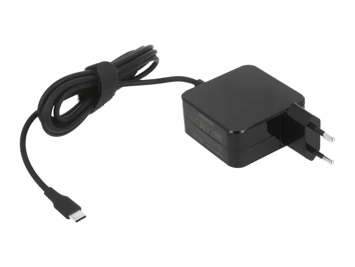 ladowarka-45w-usb-c-do-laptopa-moc-zasilacza-45-w