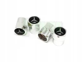 wyjatkowe-nakretki-na-wentyle-samochodowe-do-mercedes-benz-z-logo-chrom