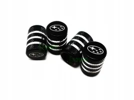 metalowe-nakretki-na-wentyle-do-subaru-czarne-trwale-luksusowe-logo-subaru