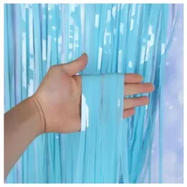 kurtyna-blekitna-dekoracyjna-na-urodziny-scianka-tlo-imprezowa-100x200-cm