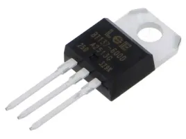 bt137-600d-triak-600v-8a-to220ab-igt-5ma-17v