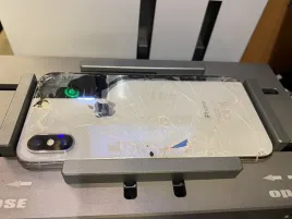 wymiana-klapki-tyl-obudowa-plecki-iphone-13