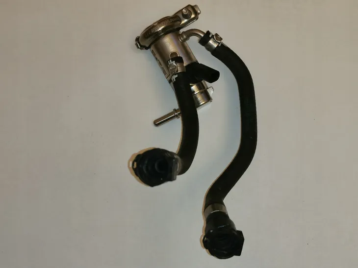 wtryskiwacz-adblue-bmw-x3-g01-bmw-11788580210-stan-nowy-producent-czesci-bmw-oe