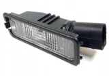 lampka-tablicy-rej-vw-golf-12-