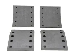 zestaw-okladzin-szczek-hamulcowych-1903244