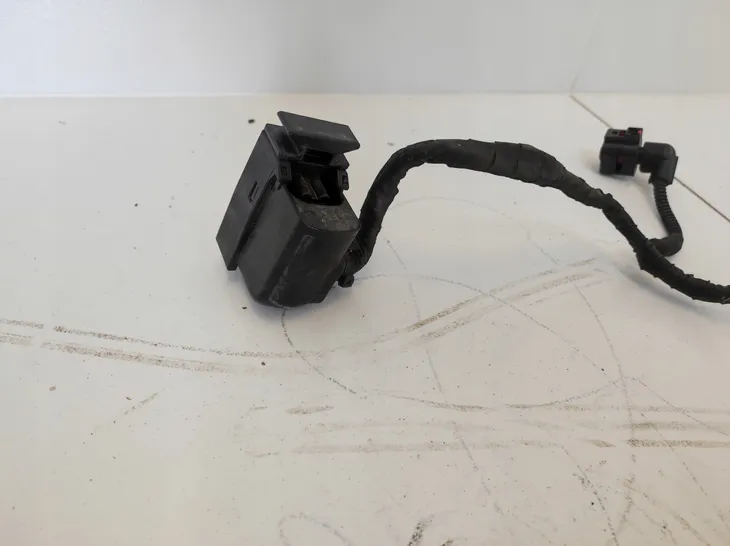 wtyczka-audi-a3-08-producent-czesci-audi