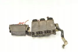 skrzynka-bezpiecznikow-skoda-fabia-05-15