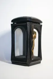 czarny-znicz-zywiczny-lampion-retro-motyw-rozy