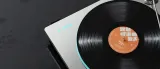 gramofon-fiio-tt13-srebrny-sterowanie-automatyczne