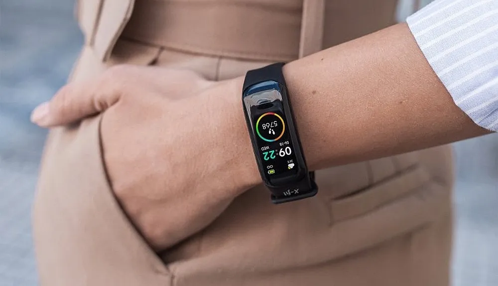 smartband-niceboy-x-fit-plus-czarny-ksztalt-koperty-prostokatna