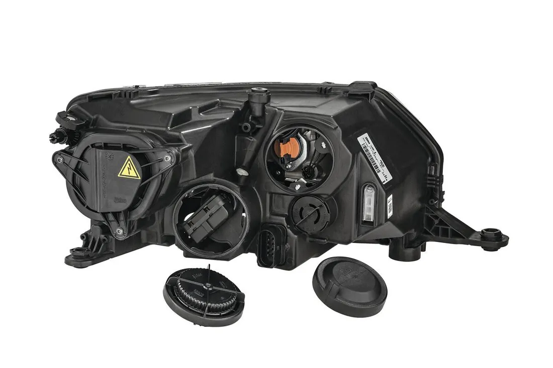 reflektor-swiatel-przednich-045335-val