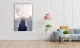 obraz-na-plotnie-047-jelen-na-tle-lasu-70x100cm-format-pionowy