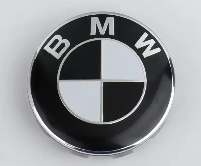 znaczek-emblemat-bmw-82mm-e32-e34-e36-e39-e46-e60-e90-e53