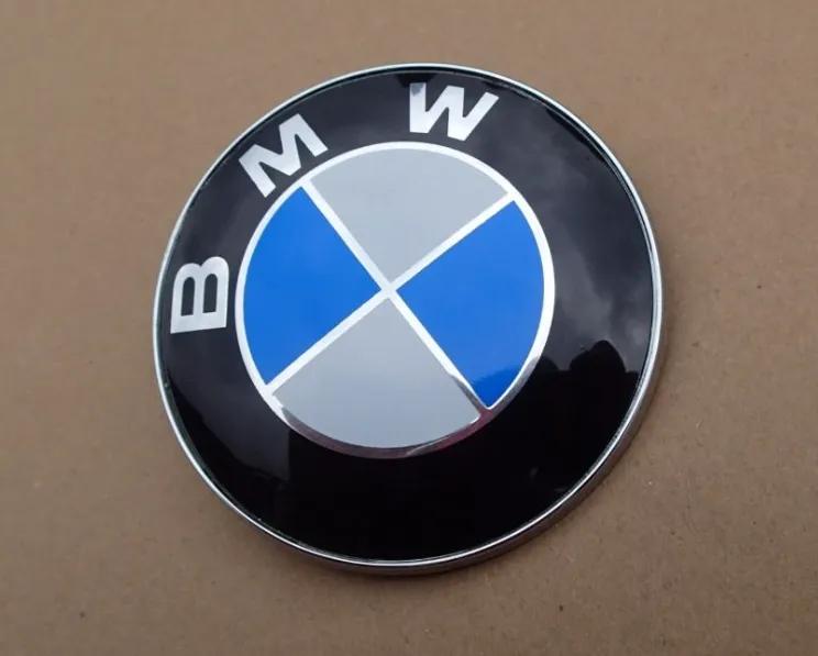 znaczek-emblemat-bmw-82mm-e32-e34-e36-e39-e46-e60-e90-e53