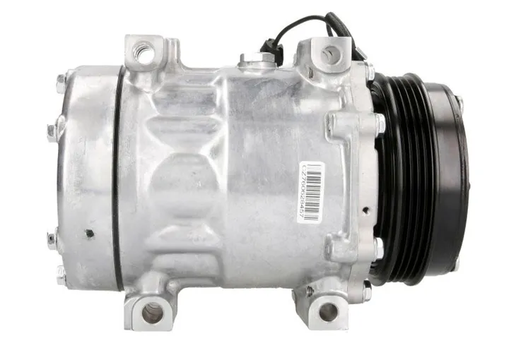 kompresor-klimatyzacji-813207-val-producent-czesci-valeo
