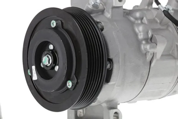 kompresor-klimatyzacji-813385-val-numer-katalogowy-oryginalu-mercedes-benz-a4478306701-mercedes-benz-a4478307300-renault-7711497568-renault-8200958328