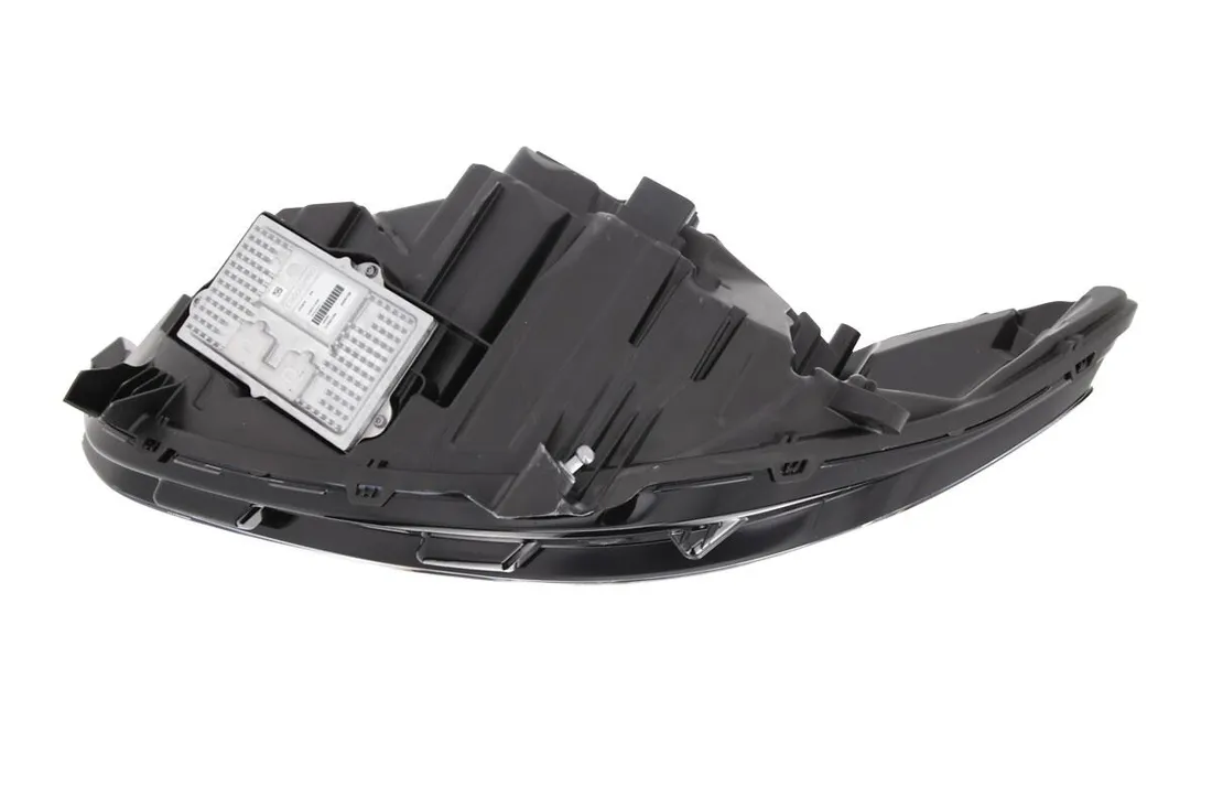 reflektor-swiatel-przednich-val046619