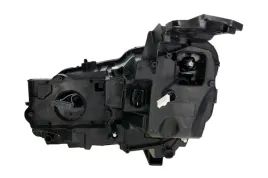 reflektor-swiatel-przednich-val046789