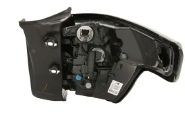lampa-zespolonych-swiatel-tylnych-val047133