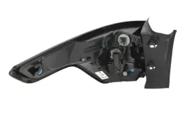 lampa-zespolonych-swiatel-tylnych-val047134