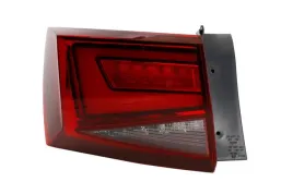 lampa-zespolonych-swiatel-tylnych-val048750