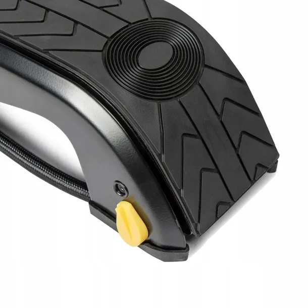 mocna-pompka-nozna-michelin-auto-rower-zabawki-materace-z-manometrem-7-bar-stan-nowy-waga-z-opakowaniem-1-78-kg