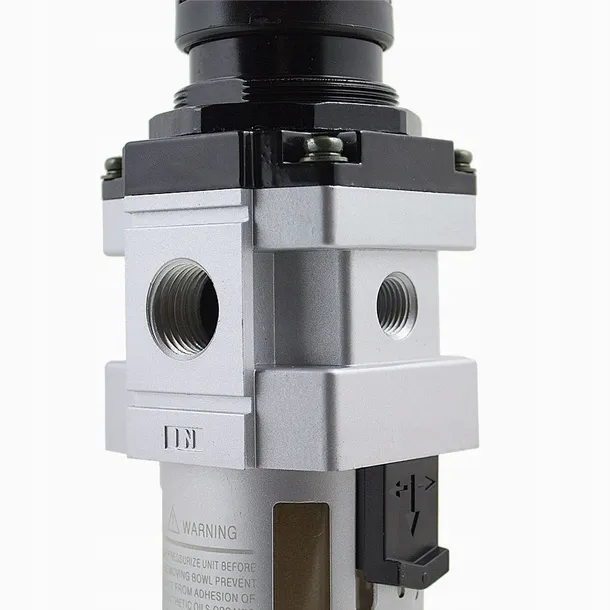 satra-s-817s-1-2-waga-z-opakowaniem-1-61-kg-kod-producenta-s-817s-1-2-marka-satra